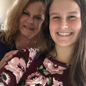 Meet your Posher, Chandelle